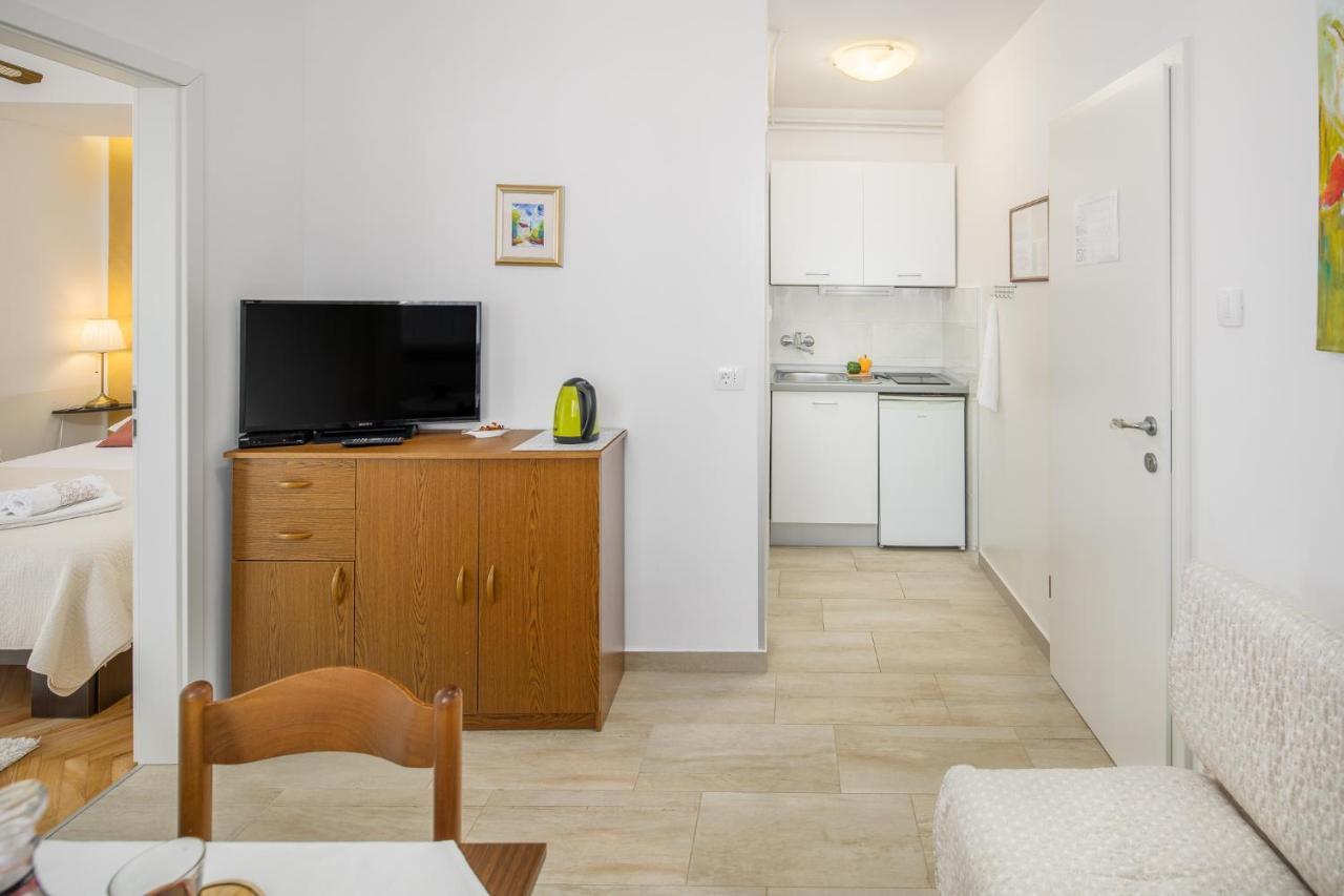 פורץ Apartments Villa Katana מראה חיצוני תמונה