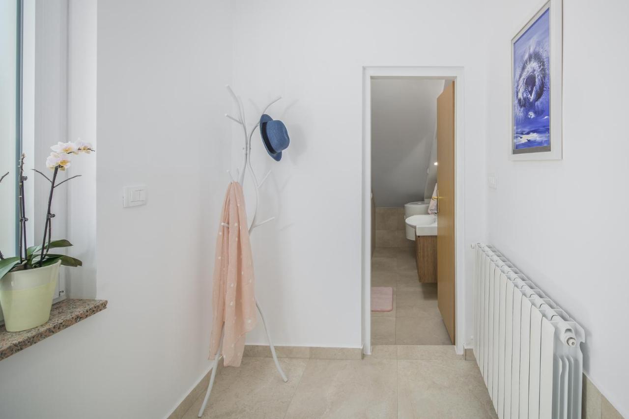 פורץ Apartments Villa Katana מראה חיצוני תמונה