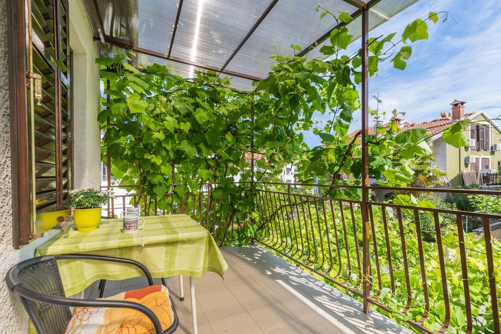 פורץ Apartments Villa Katana מראה חיצוני תמונה